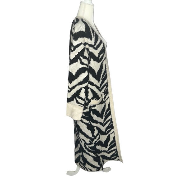 Express zebra long sweater duster cardigan size xsmall - Picture 6 of 10